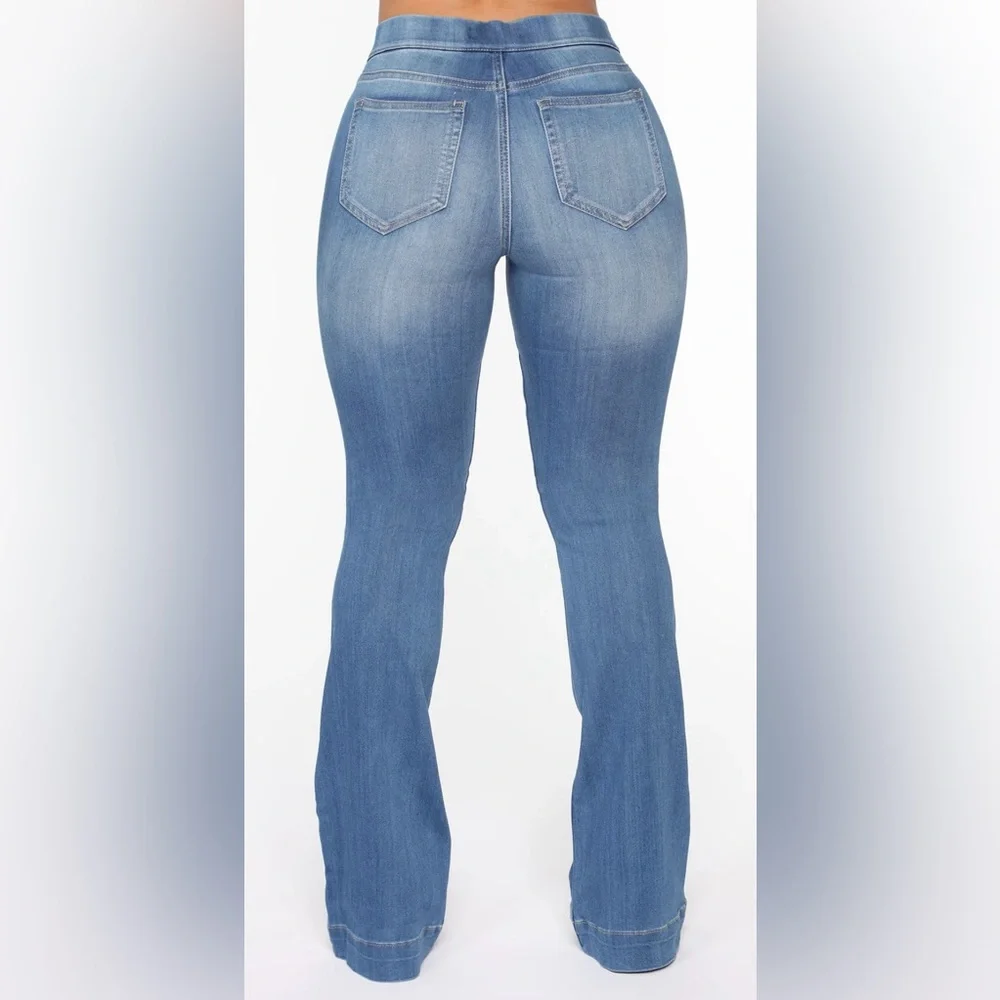 Fashion Nova Start Something Mid Rise Flare Jeans, Light Blue Wash, XL, NWT - Picture 6 of 11